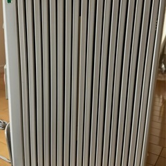 デロンギオイルヒーター、ホットカーラー、SONY、ステレオコンポ
