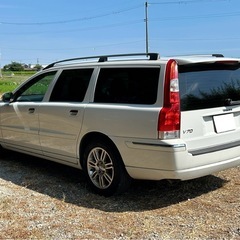 ⭕️クレジット決済OK⭕️◆車検R8年8月◆H19年ボルボV70◆10万キロ◆サンルーフ◆本革シート◆の画像