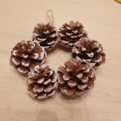 リース　松ぼっくりクリスマス