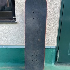 スケートボード
の画像