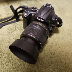 Nikon D5000