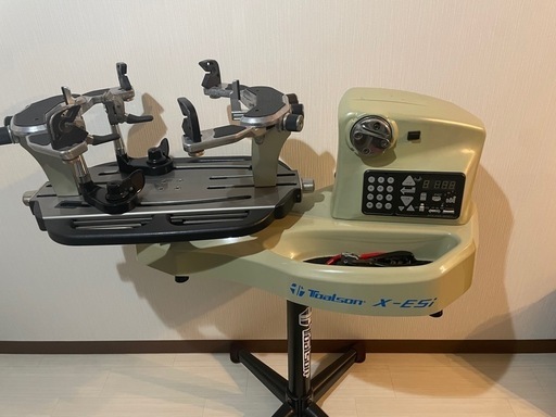 トアルソンガット張り機（ストリングマシン）