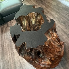 国指定特別天然記念物・屋久杉の一枚板テーブルの画像