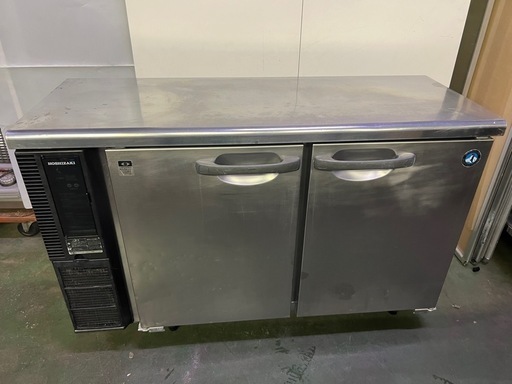 ホシザキテーブル形冷蔵庫  2016年