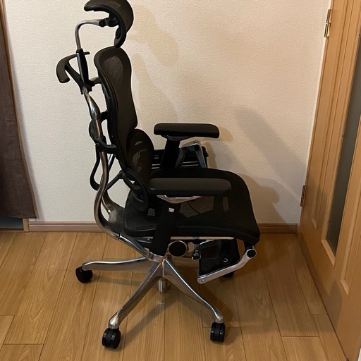 　エルゴヒューマン プロ オットマン内蔵型 オフィスチェア 　EHP-LPL KM-11