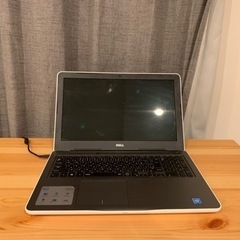 DELL Inspiron 15 5000 Seriesの画像