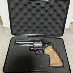 ★強力！ タナカ S&W M29 4inch ガスガン　ごくごく初期型。タナカ純正木製グリップ着き!!  MILITALT BASE製GUNケース入り！の画像