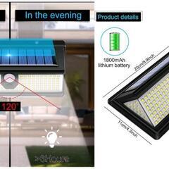 ②【新品未使用品】190個LED ソーラーライト 3面発光 屋外照明  人感・明暗センサー  赤と青の警告ランプ付き IP65防水 ソーラー発電の画像