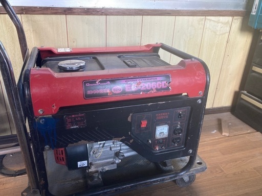 発電機