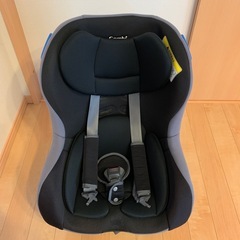 【決まりました】美品【コンビ　ウィゴー】チャイルドシートの画像
