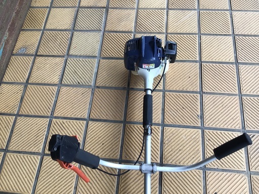 マルヤマ　草刈り機　エコエンジン軽量タイプ　整備済み　肩ベルト付き