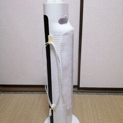 IRIS縦型扇風機の画像