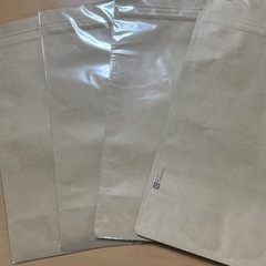 未使用の保存袋 