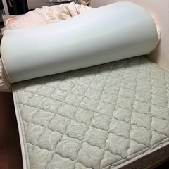 お値下げ 最終セミダブルフランスベッド日本製マットレスの画像