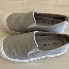 細かいラメ入りグレー　靴の画像