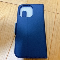 ✨新品✨ FYY iPhone 13Pro手帳型ケースの画像