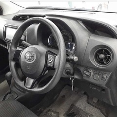 🔰サブスクリース💰月額9800円〜🚗自社ローン🗾 トヨタ ヴィッツの画像