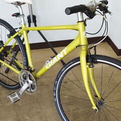 GIANT　エスケープR3　クロスバイク　ジャイアントの画像