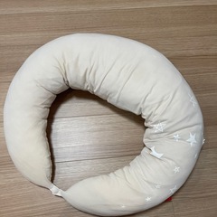 授乳クッションとアームクッション