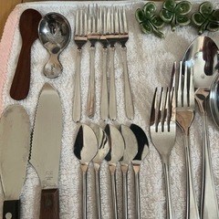 カラトリーいろいろセットの画像