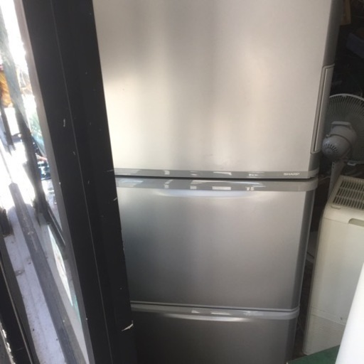 SHARP 2020年 三枚扉 両開き 冷蔵庫