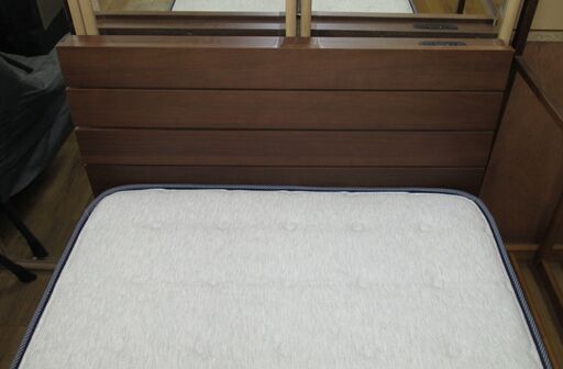 R403 NITORI シングルベッド マットレスセット、幅98cm Used・キレイ