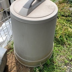 コンポスター　生ゴミ処理