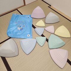 バランスストーン　おもちゃ　トレーニング　モンテッソーリ　バランスボードの画像