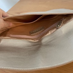 【新品】　23区　クラッチバッグの画像