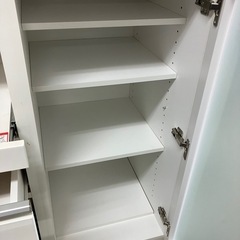 取引場所 南観音 J2407-836 ニトリ キッチンキャビネット 汚れキズ打痕あり 打痕ヶ所は左側面ですの画像