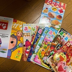 幼児用　絵本　チャイルドブック　みんなともだち　1年分とドリル２冊
