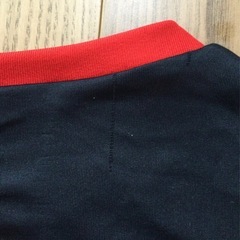 Umbro  サッカー Tシャツ　
120  青　紺赤の画像