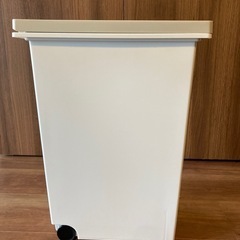 15ℓゴミ箱の画像