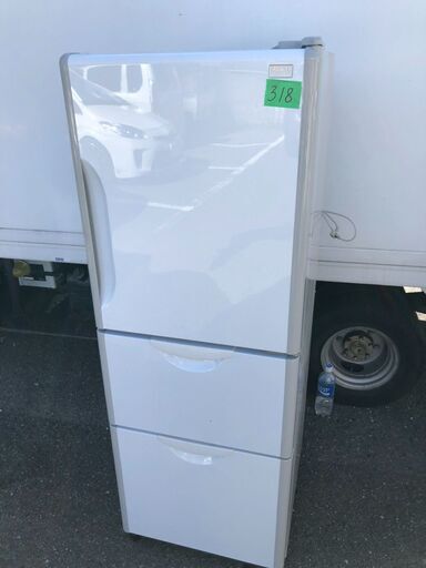 NO 318 北九州市内配送設置無料✨　冷凍冷蔵庫：3ドア 定格内容積265L