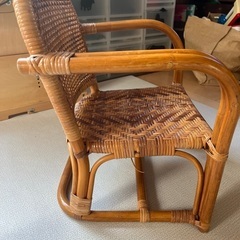 SALE ！！籐の子ども椅子の画像