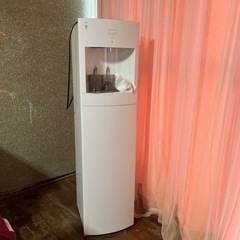 ウォーターサーバー