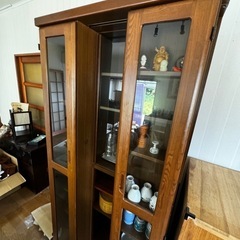 本棚/食器棚/飾り棚