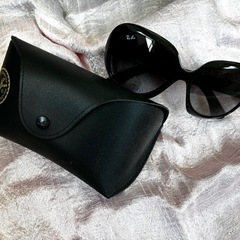 未使用品　Ray Ban レイバン　サングラス　