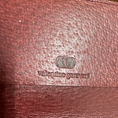 I2407-843 valentino garavani カードケース バーガンディ キズ汚れ有りの画像