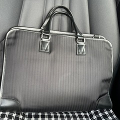 ビジネスバッグパソコンタブレット左右開きの画像