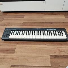 【今週中のみ】M-AUDIO KEYSTATION61（ペダル付き）