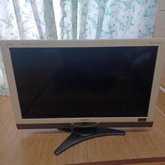 テレビ32型SHARPシャープ2010年製世界の亀山モデル (タロス) 四
