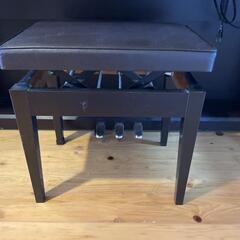 電子ピアノの画像