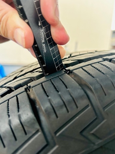 プラド 後期　ハイエース純正 7.5J +25 ジオランダーH/T 265/65R17
