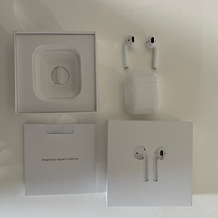 【急募】【美品】AirPods　ワイヤレスイヤホン両耳　充電ケース　箱付きの画像