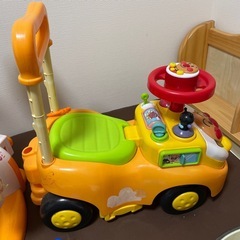 アンパンマンよくばりビジーカー 欠品部品 赤ちゃん ベビー 乗り物 乗用玩具の画像