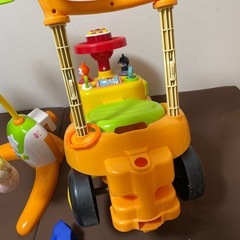 アンパンマンよくばりビジーカー 欠品部品 赤ちゃん ベビー 乗り物 乗用玩具の画像