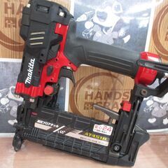 マキタ makita AT451H 高圧フロアタッカ 中古美品 25～50mm 保護メガネ/ケース/説明書付き 【ハンズクラフト宜野湾店】の画像