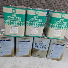 塗料色々の画像