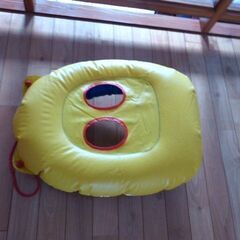 激安♪　ベビーフロート　足入れ　ゴーカート型　　浮き輪　　１歳～の画像